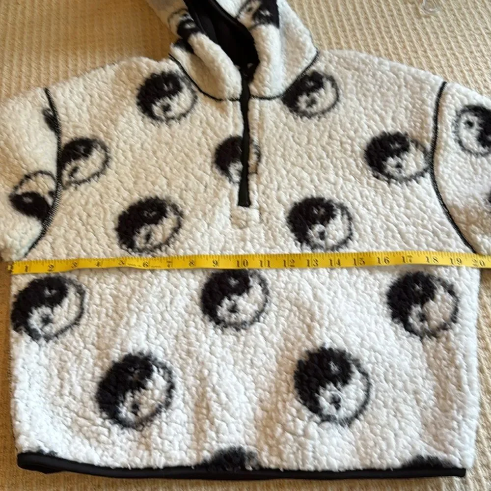 LA Grown Yin Yang Hoodie - Picture 4 of 6